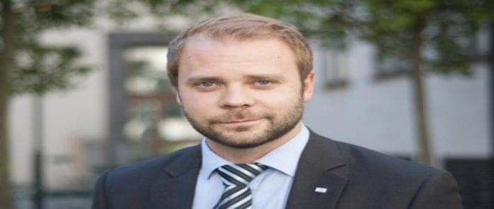 fönster och göasdörrar