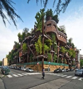 Trädkoja mitt i stan! 1 urban-treehouse-green-architecture-25-verde-luciano-pia-turin-italy-3