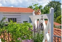 Att bygga blomlåda med spaljé – Hela Sverige Bygger Blomlåda med spaljé