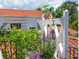 Att bygga blomlåda med spaljé – Hela Sverige Bygger Blomlåda med spaljé
