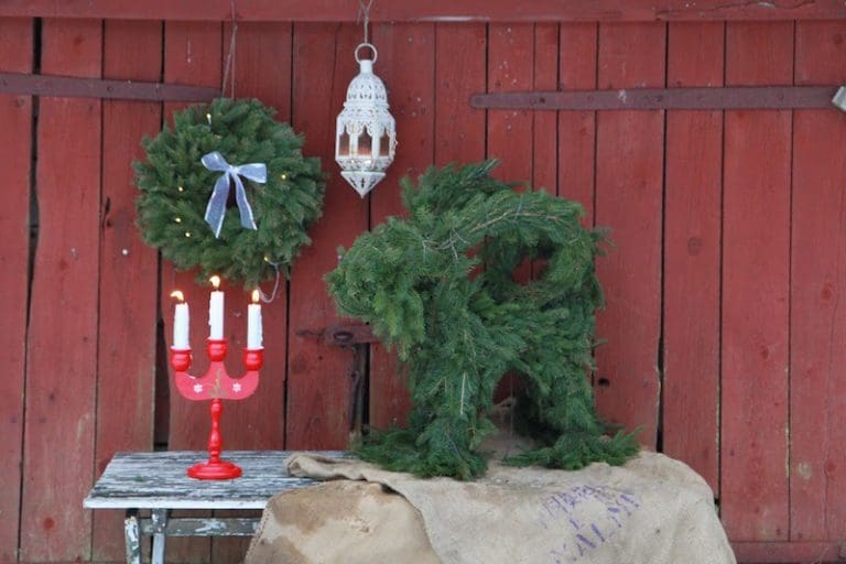 Julbock av granris du gör själv till din trädgård 6 servettvikning 4
