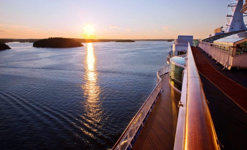 Kryssning med birka cruises för två personer ink. Trerättersmiddag och hytt med havsutsikt 1 Kryssning med Birka Cruises för två personer ink. trerättersmiddag och hytt med havsutsikt