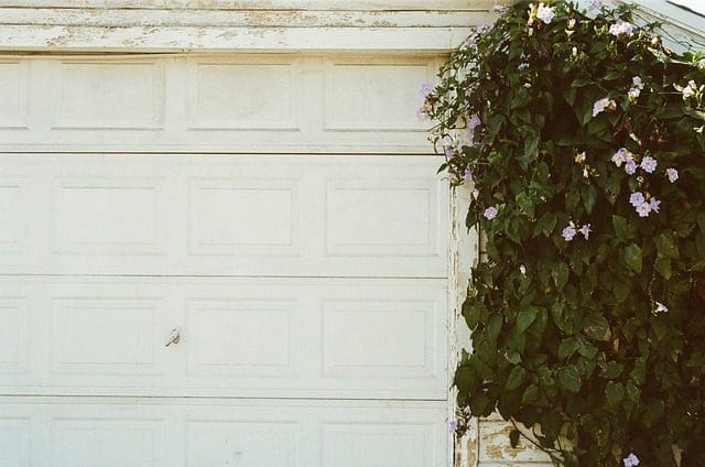 Välja garageport: detta erbjuder marknaden 2 garageport