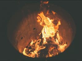 Gör det själv: fire pit eller eldstad utomhus eldstad utomhus