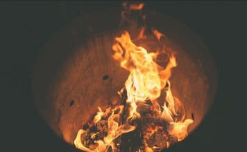 Gör det själv: fire pit eller eldstad utomhus eldstad utomhus