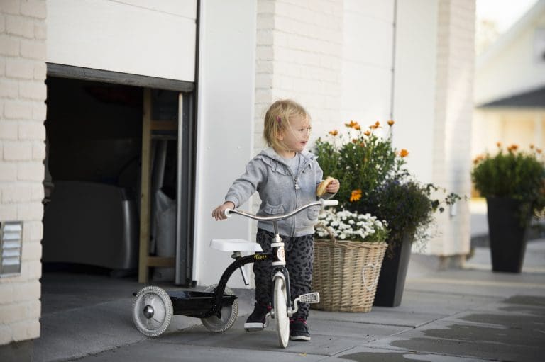 Så får du garageporten att hålla längre 1 hållbarhet garageport 1