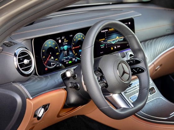 Mercedes E300 1