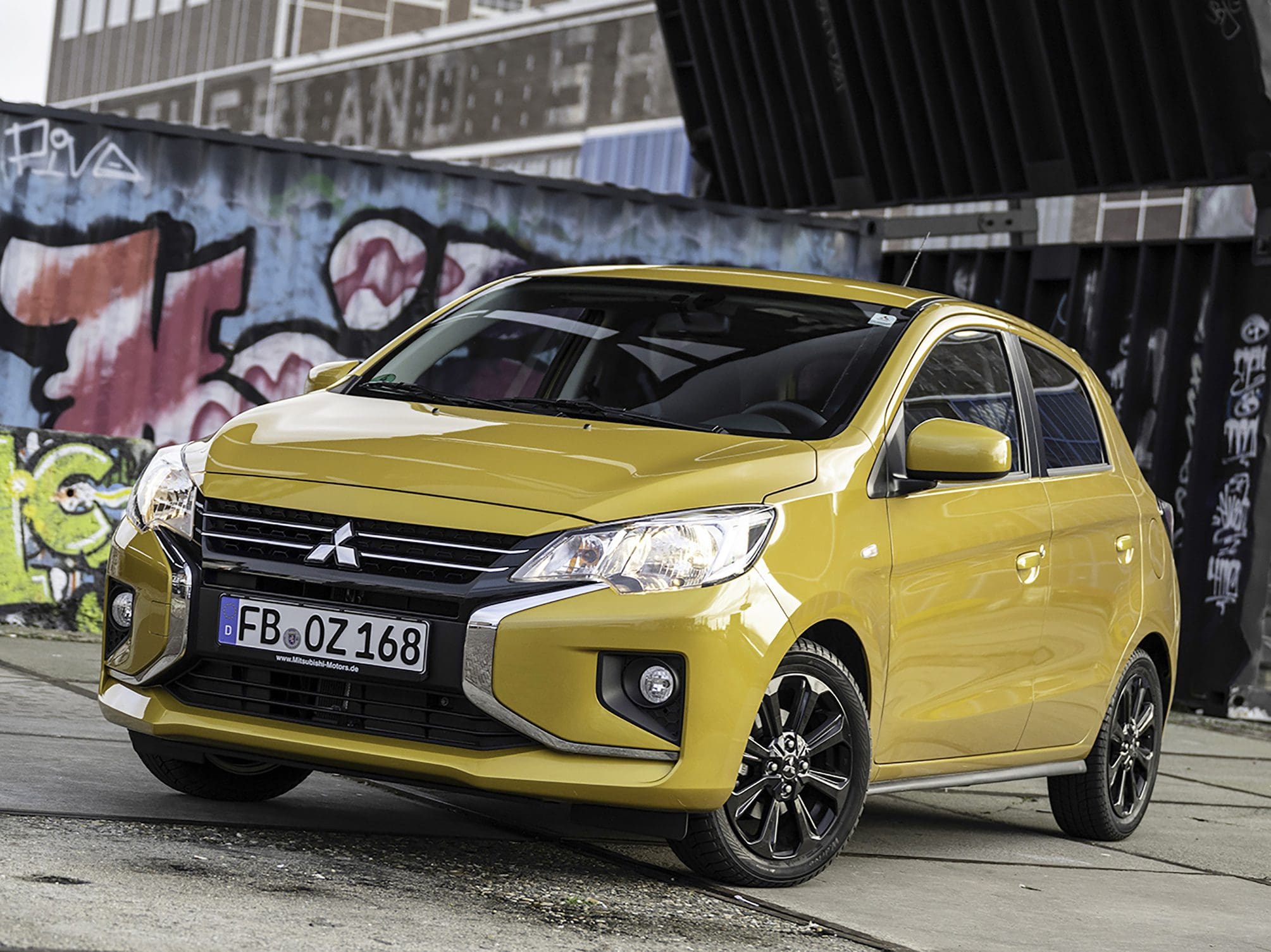 Mitsubishi space star