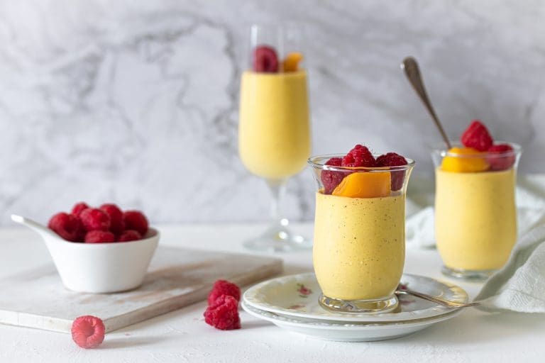 Ett enkelt recept på Mangopannacotta 4 4