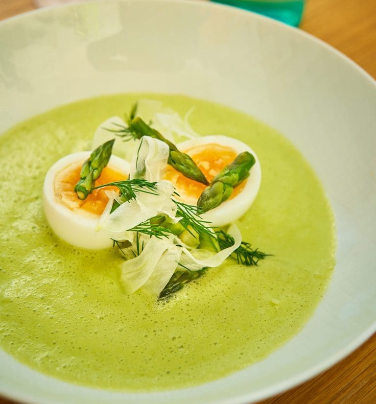Sparrissoppa med ägg - recept för en krämig och smakrik förrätt 7 malin persson 7