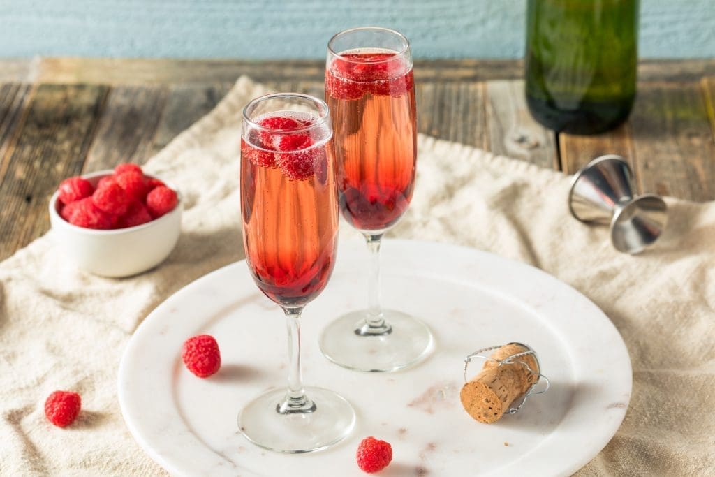 Kir royale: 4 eleganta recept för klassisk drink 1 kir royale
