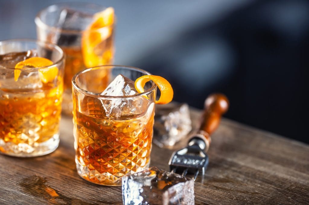 Old fashioned recept: 5 enkla tips för perfekt drink 1 Old Fashioned drink