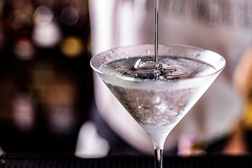 Vodka drinkar: 5 bästa klassiska recepten 4 vodka martini bästa recept